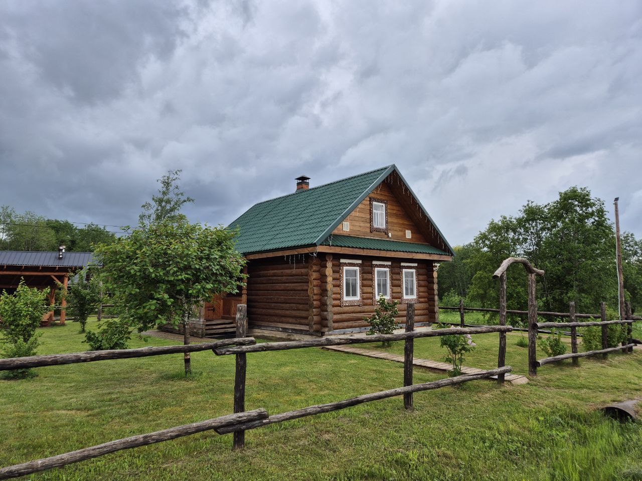 Глэмпинг на озере Сиг